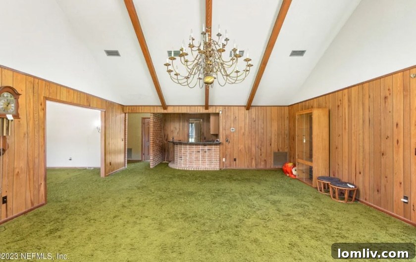 Vintage built-in bar area in a Midcentury Modern house, perfect for entertaining guests