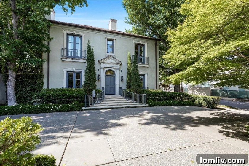 Highland Park Italianate Luxury Home Entrance