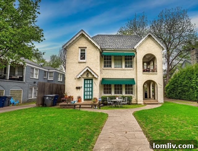 A residential home for sale at 6259 Palo Pinto Ave.
