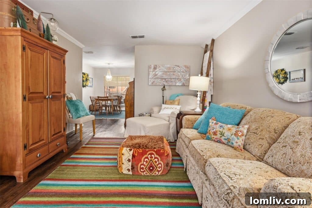 Lush Greenbelt and Trees at Indian Creek Condominiums Fort Worth