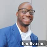 Portrait of Lawrence Agu, Dallas Chief Planner