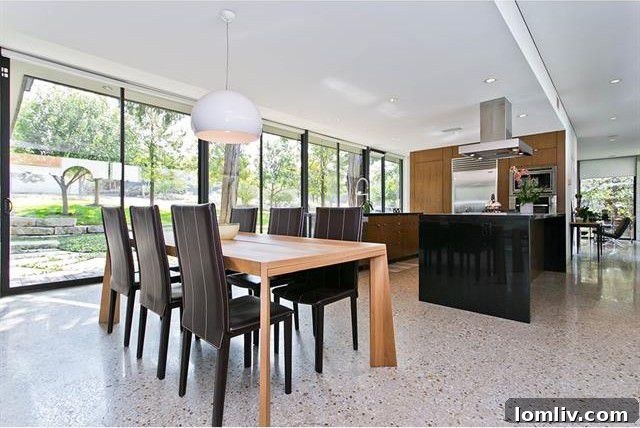 Contemporary Staircase Design with Open Risers