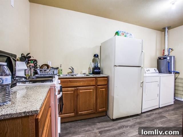 Interior living room of a unit in the 422 N. Marsalis Ave property
