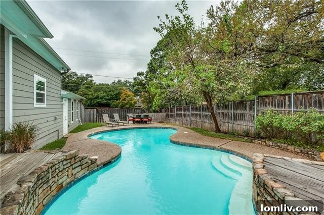 Contemporary Golf Course Elegance at Bent Tree Royal Headlines Our Dallas Open Houses 12 Backyard Pool and Deck in Dallas Briarwood Residence