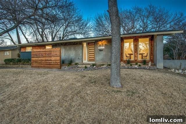 Park Forest Midcentury Home Exterior with Wood Accents