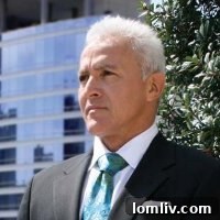 Portrait of Al Coker, President of Al Coker & Associates