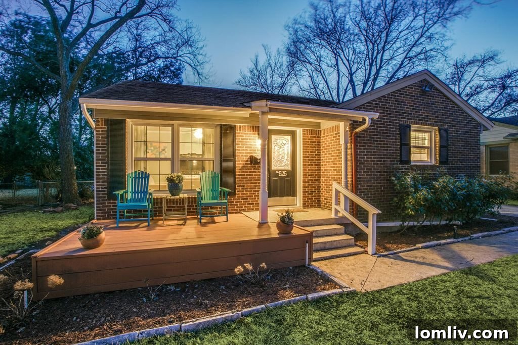 Snag This Delightful Lake Highlands Home for Just $415K 2 Charming Lake Highlands Home for Sale - 525 Parkhurst Drive Dallas TX - Front Exterior