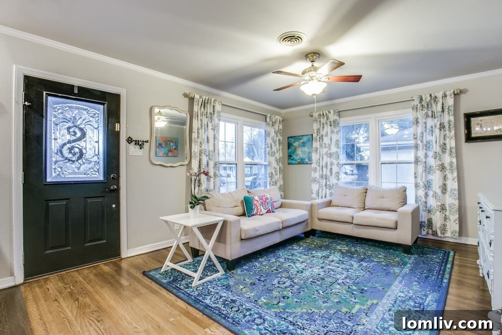 Snag This Delightful Lake Highlands Home for Just $415K 3 Lake Highlands Living Room - 525 Parkhurst Drive Dallas TX