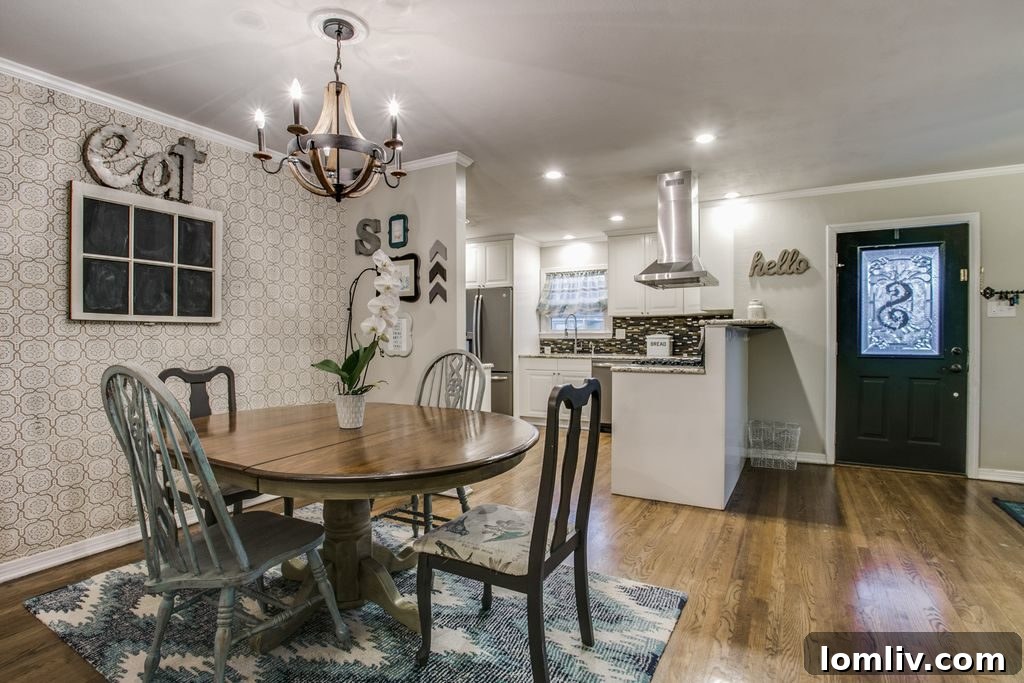 Snag This Delightful Lake Highlands Home for Just $415K 5 Bright and Cheery Interior - 525 Parkhurst Drive Dallas TX