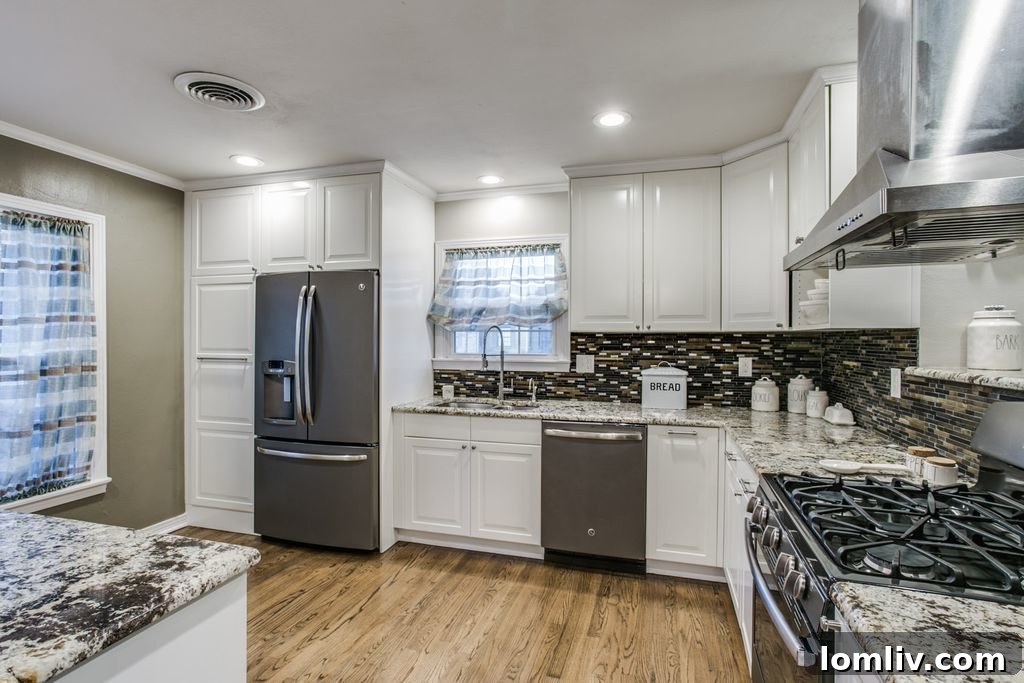 Snag This Delightful Lake Highlands Home for Just $415K 8 Gourmet Kitchen - 525 Parkhurst Drive Dallas TX