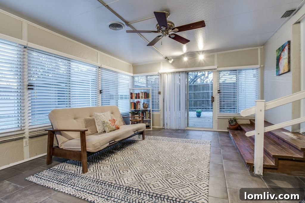 Snag This Delightful Lake Highlands Home for Just $415K 10 Sunroom - 525 Parkhurst Drive Dallas TX