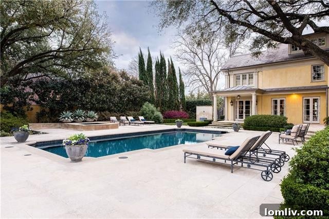 Bright and welcoming sunroom or casual living area