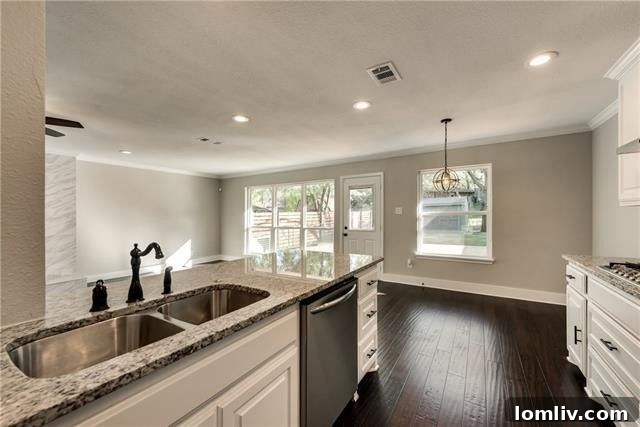 2020 W Five Mile Pkwy - Home Interior View 8