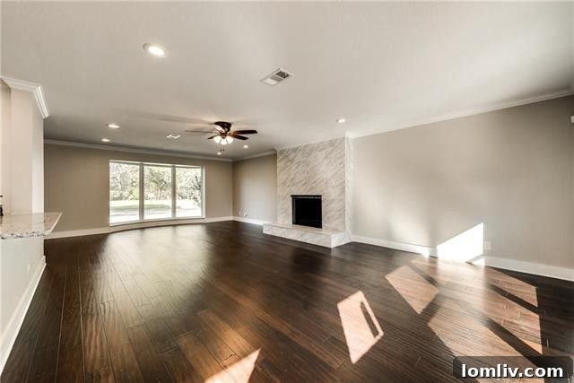 2020 W Five Mile Pkwy - Home Interior View 4