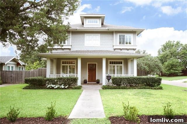 Charming exterior of the newer Craftsman home in Ridgewood Park, Dallas