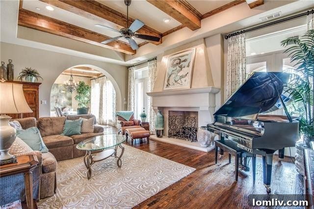 Luxurious Las Colinas Master Bedroom