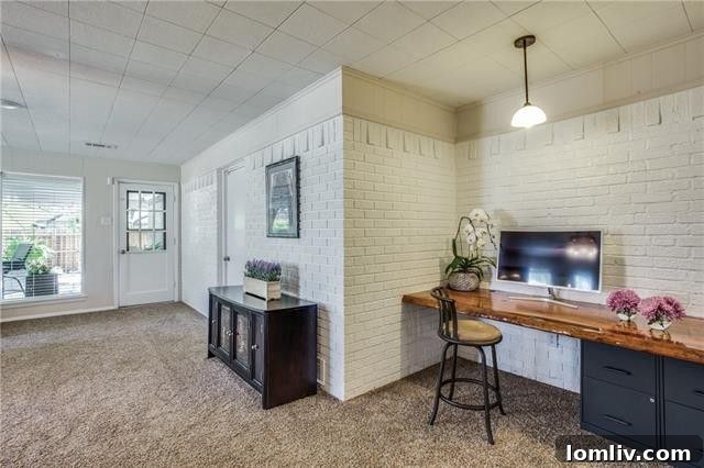 Chapel Downs Real Estate - Breakfast Nook