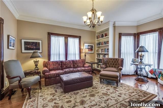 702 S Parker St McKinney - Classic Interior