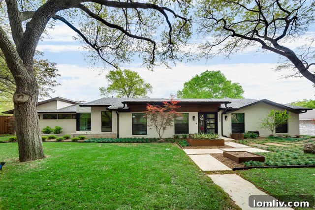 Custom Residence at 7207 Brennans Dr. in Dallas by New Leaf Custom Homes