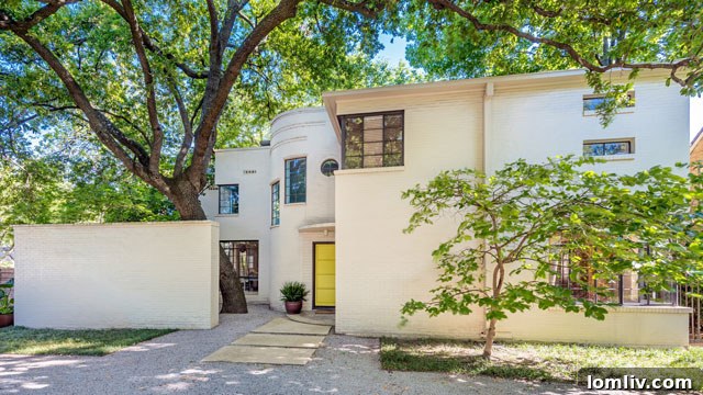 A sophisticated Art Deco residence at 4401 Beverly Dr, Park Cities