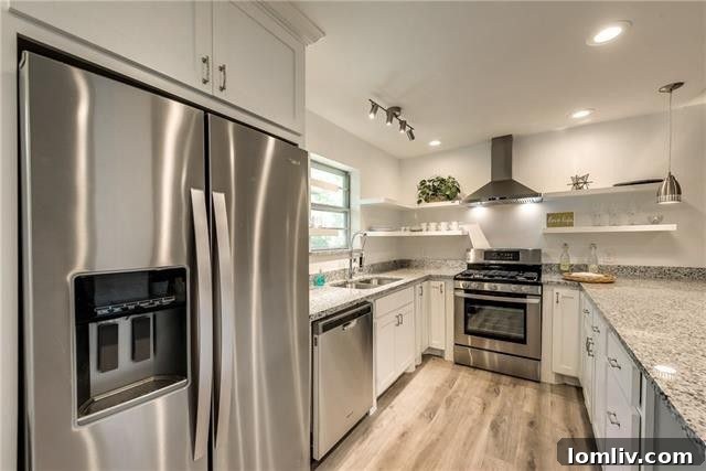 Breakfast nook with additional storage