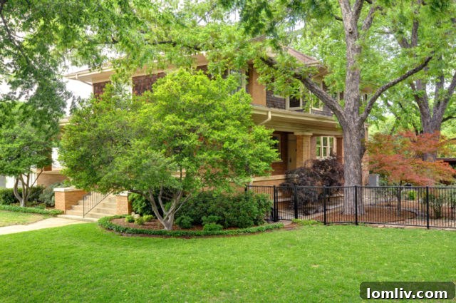 Exterior view of 1112 Elizabeth Blvd, a historic Fort Worth home