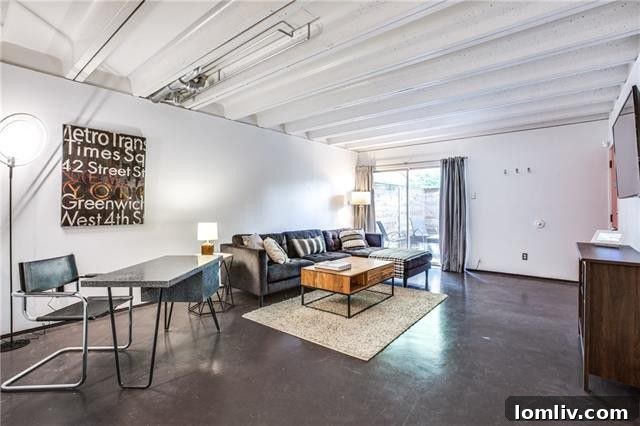 Oak Lawn Condo: A Timeless Bud Oglesby Design Masterpiece 3 Bud Oglesby Dallas Condo Interior