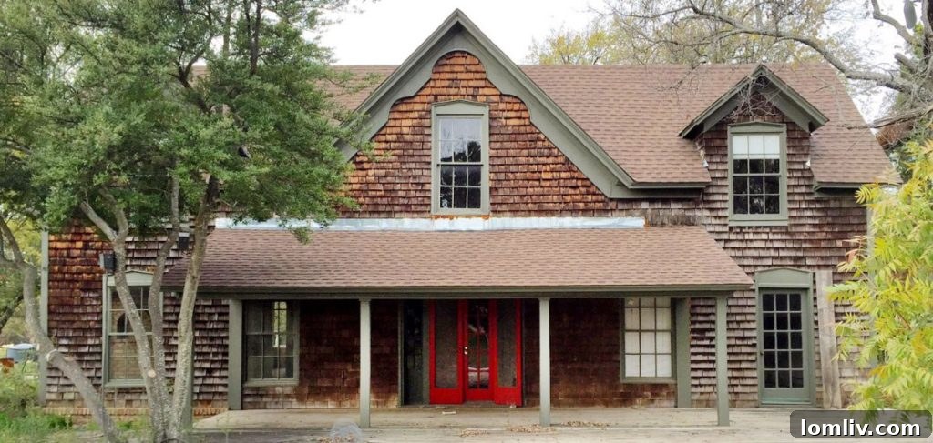 Historic Collinwood House in Plano, Texas - Gothic Revival architecture