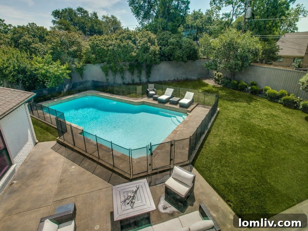 4150-shady-hill-dr-dallas-tx-MLS-18 - Shower