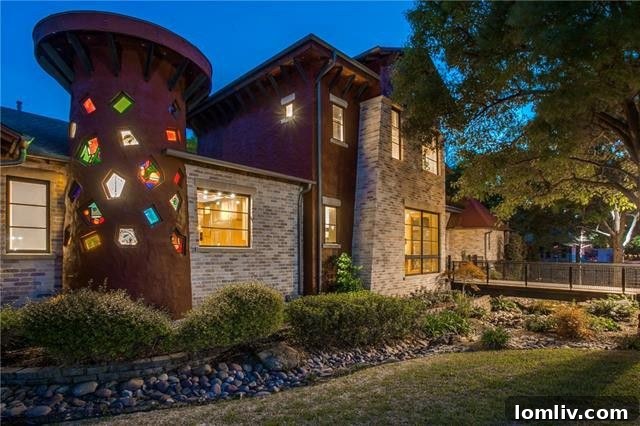 Stunning Coppell Home Exterior: Industrial-Organic Design