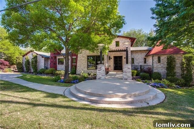 Coppell House Near Duck Pond Park