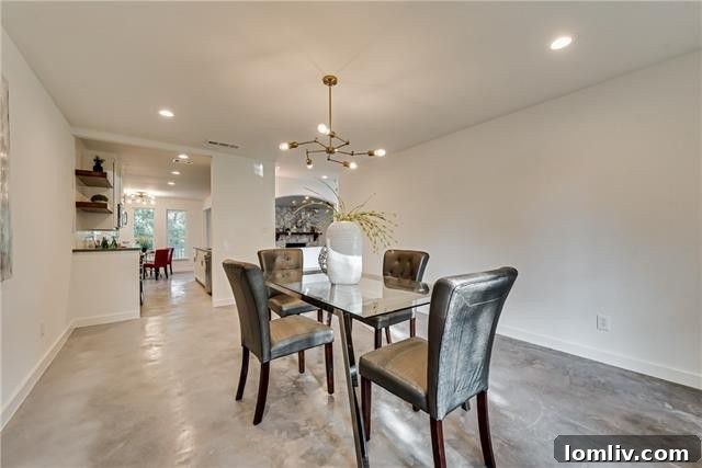 Bright Interior South Dallas Real Estate