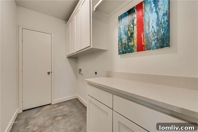 Spacious Laundry Room South Dallas