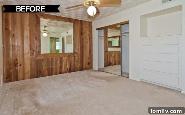 Old-Fashioned Bathroom Before Modernization at 9659 Leaside Dr.