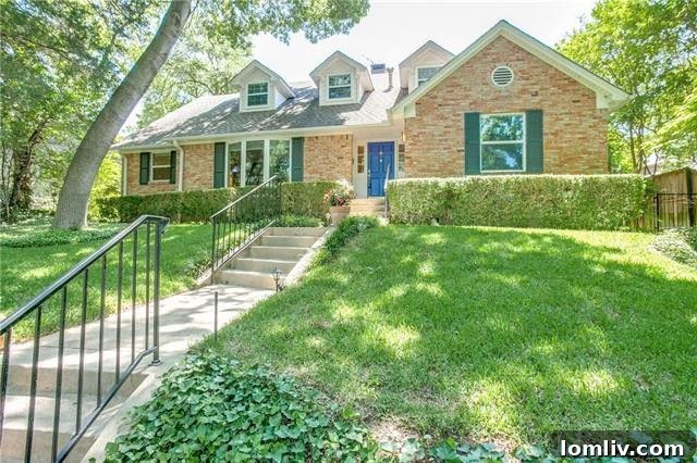 The Inviting Exterior of 10566 Creekmere Drive, a Prime Dallas Real Estate Opportunity