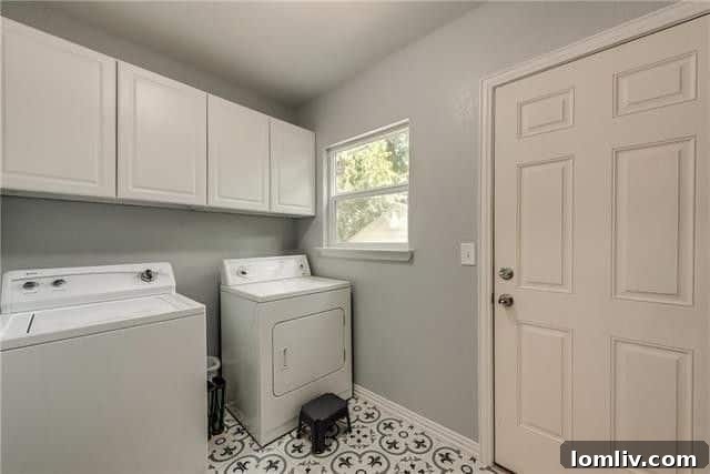 Guest bathroom with modern fixtures