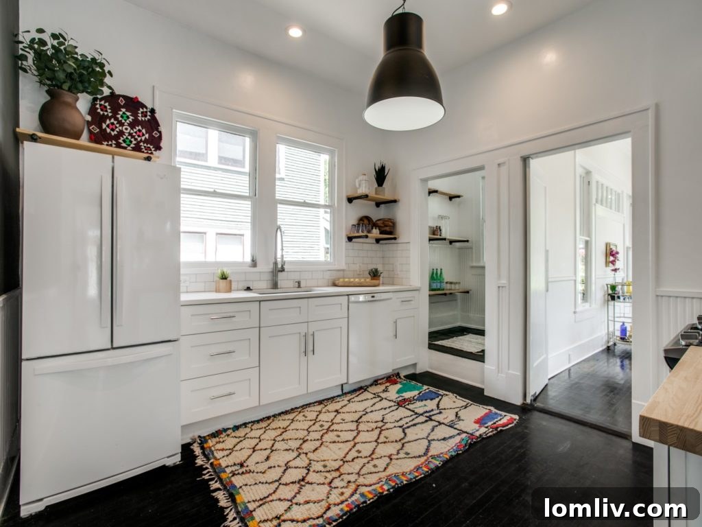 5840 Belmont Avenue Dallas - Bright and Cozy Bedroom