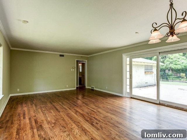 Wild Valley Combo Exterior - Spacious Living Room with Pool Views