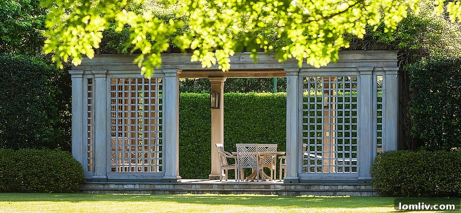 Expansive green lawns surrounding the estate, perfect for outdoor activities