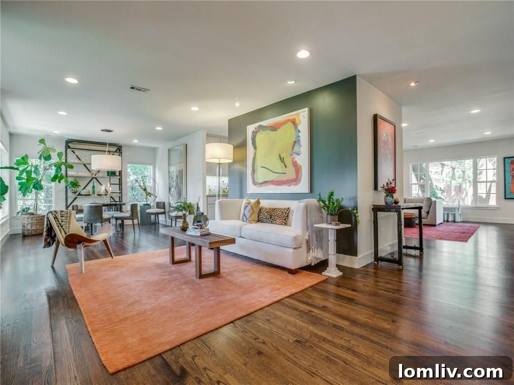 Elegant Living Room at 1518 Oak Knoll St, East Kessler Park