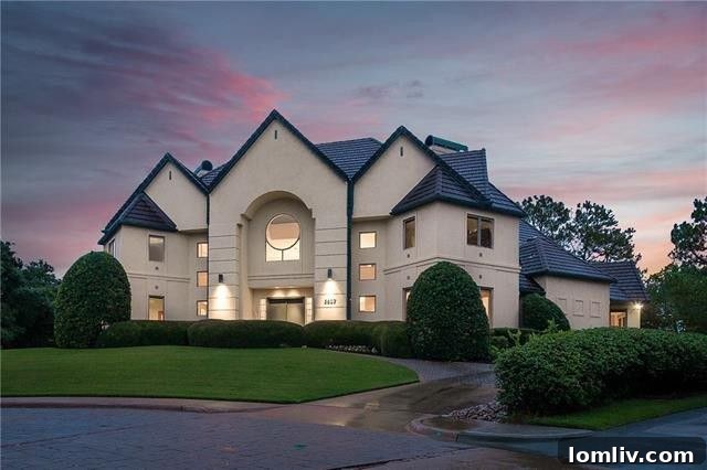 5607 Versailles Court Mutfak ve Oturma Odası