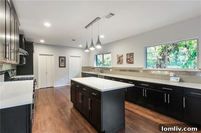 Kitchen Details - Granite and Subway Tile