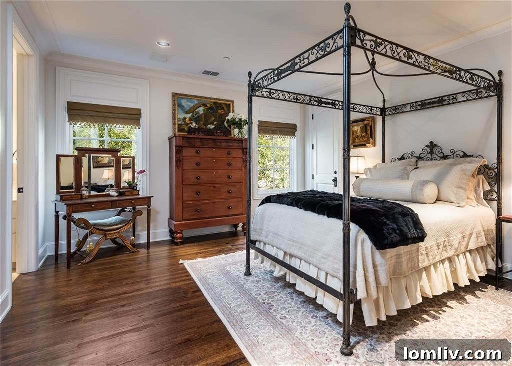 Another Stylish Secondary Bedroom in 3608 Lexington