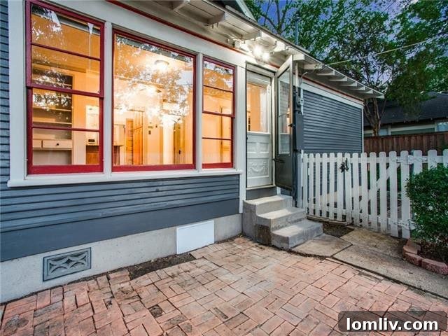 Diane Sherman Unveils Historic Winnetka Heights Craftsman Priced at 449000 20 Inviting Patio Area in the Backyard of a Dallas Historic Home