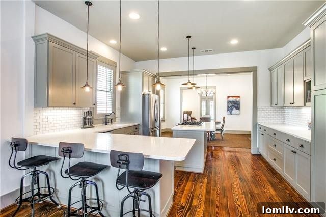 Dallas Open House Gems Await Your Discovery This Weekend 15 Spacious open-concept living area with reclaimed hardwood floors at 832 Melba Street