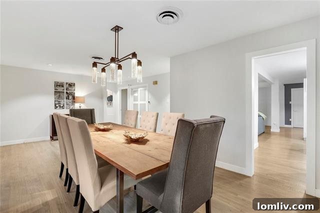 Treetop Midcentury Gem in Eastwood Estates: Incredible Value at $450K 7 Granite Countertops and Ample Kitchen Storage