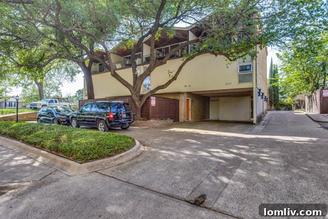 Dallas Modern Condo for Sale