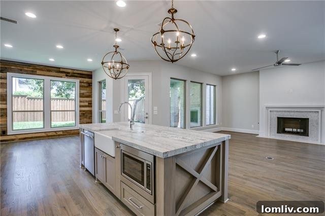 Open floorplan kitchen and living areas, ideal for seamless entertaining.