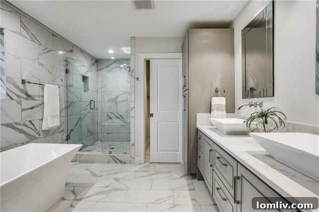 Your Perfect Modern Ranch Perch 13 Modern Bathroom Design with High-End Finishes
