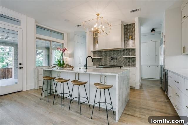 Cozy Nook or Home Office Space with Ample Natural Light